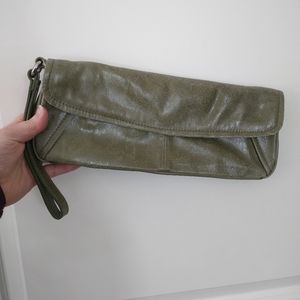 Kenneth Cole green clutch wristlet handbag